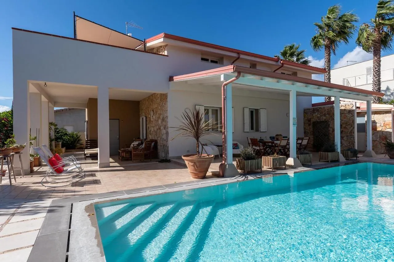 Villa Anna Поццалло Италия